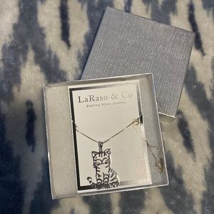 Women’s Sterling Silver Necklace